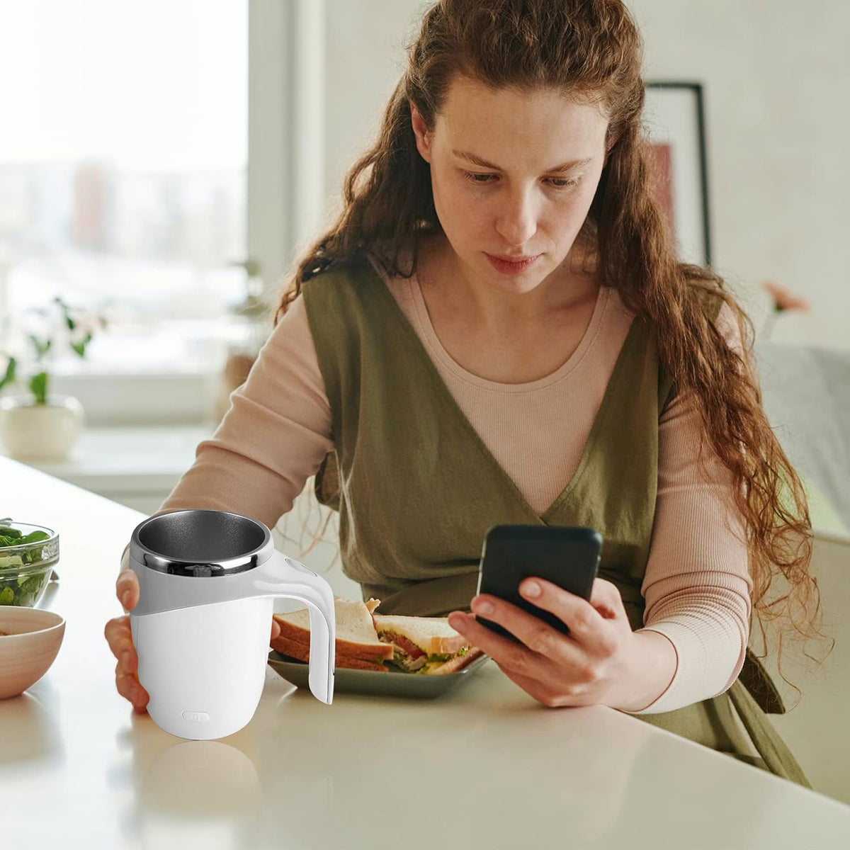 Precision Magnetic Rechargeable Self-Stirring Tumbler